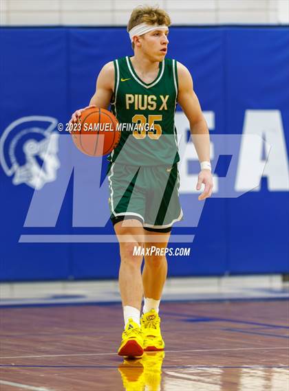 Thumbnail 1 in Lincoln Southeast vs. Pius X (HAC Tournament) photogallery.