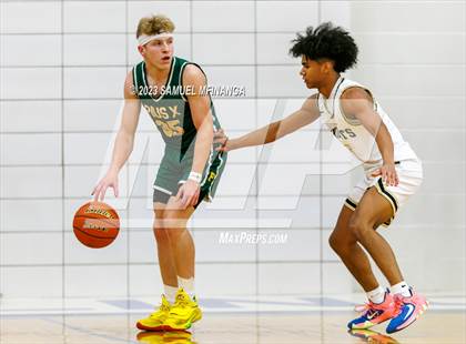 Thumbnail 2 in Lincoln Southeast vs. Pius X (HAC Tournament) photogallery.