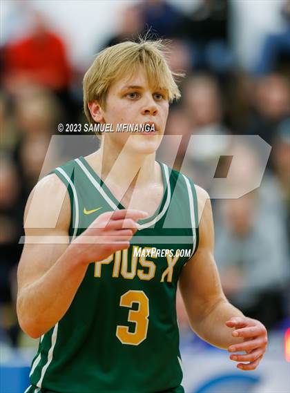 Thumbnail 2 in Lincoln Southeast vs. Pius X (HAC Tournament) photogallery.