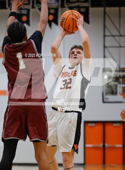 Thumbnail 1 in Dayton @ Douglas photogallery.