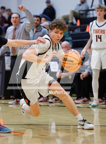 Thumbnail 3 in Dayton @ Douglas photogallery.