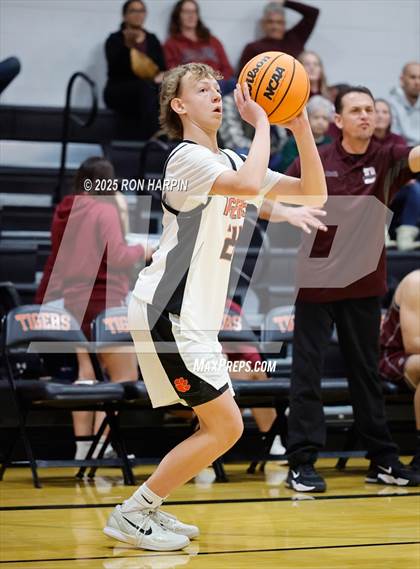 Thumbnail 1 in Dayton @ Douglas photogallery.