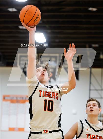 Thumbnail 3 in Dayton @ Douglas photogallery.