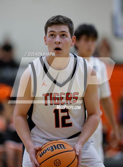 Thumbnail 2 in Dayton @ Douglas photogallery.