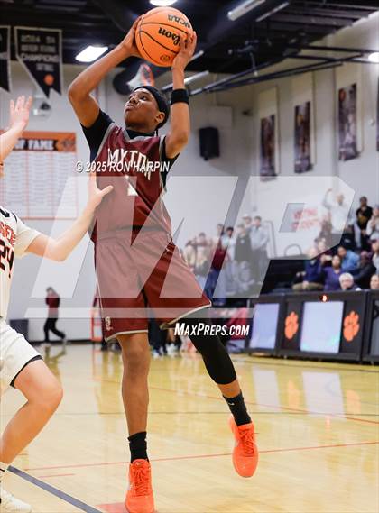 Thumbnail 2 in Dayton @ Douglas photogallery.