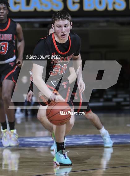 Thumbnail 3 in Tuckahoe vs. Hamilton (Section 1 Class C Final) photogallery.