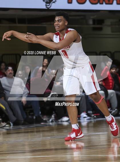 Thumbnail 2 in Tuckahoe vs. Hamilton (Section 1 Class C Final) photogallery.