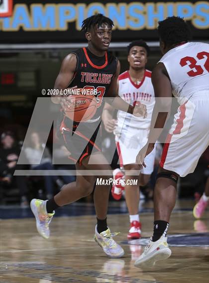 Thumbnail 1 in Tuckahoe vs. Hamilton (Section 1 Class C Final) photogallery.