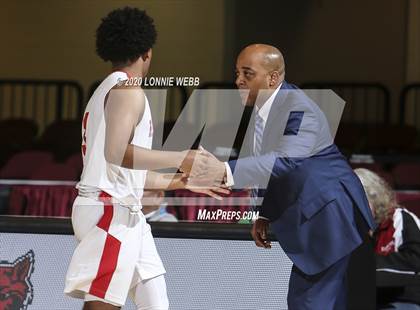 Thumbnail 3 in Tuckahoe vs. Hamilton (Section 1 Class C Final) photogallery.