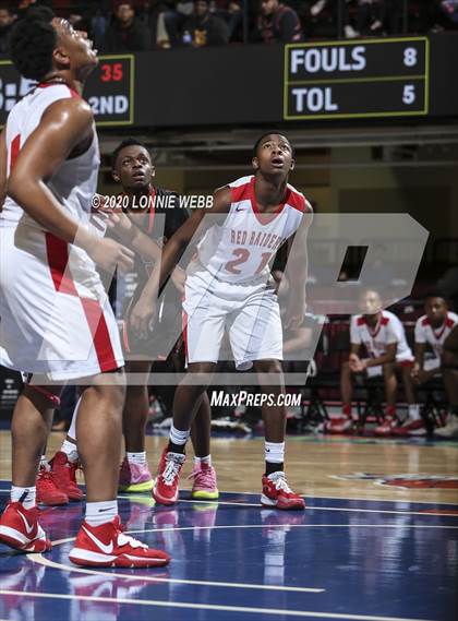 Thumbnail 3 in Tuckahoe vs. Hamilton (Section 1 Class C Final) photogallery.