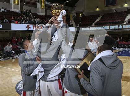 Thumbnail 2 in Tuckahoe vs. Hamilton (Section 1 Class C Final) photogallery.