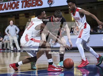 Thumbnail 2 in Tuckahoe vs. Hamilton (Section 1 Class C Final) photogallery.