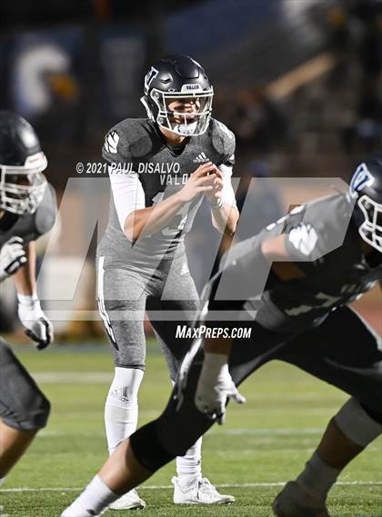 Thumbnail 3 in Fort Collins @ Valor Christian (CHSAA 5A 2nd Round) photogallery.