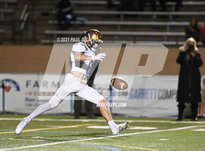 Thumbnail 1 in Fort Collins @ Valor Christian (CHSAA 5A 2nd Round) photogallery.