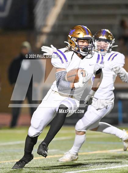 Thumbnail 3 in Fort Collins @ Valor Christian (CHSAA 5A 2nd Round) photogallery.