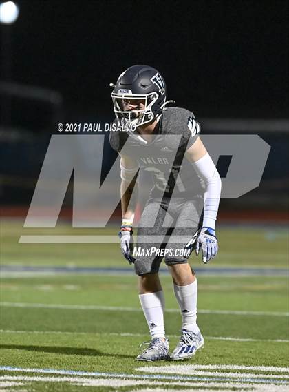 Thumbnail 3 in Fort Collins @ Valor Christian (CHSAA 5A 2nd Round) photogallery.