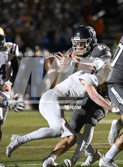 Thumbnail 2 in Fort Collins @ Valor Christian (CHSAA 5A 2nd Round) photogallery.