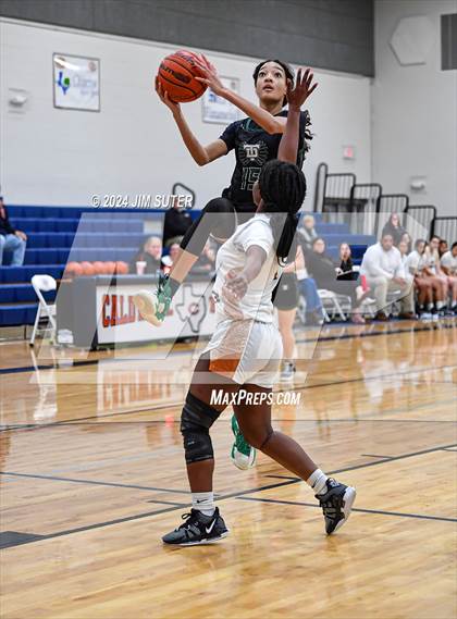 Thumbnail 3 in Caldwell vs Taylor photogallery.