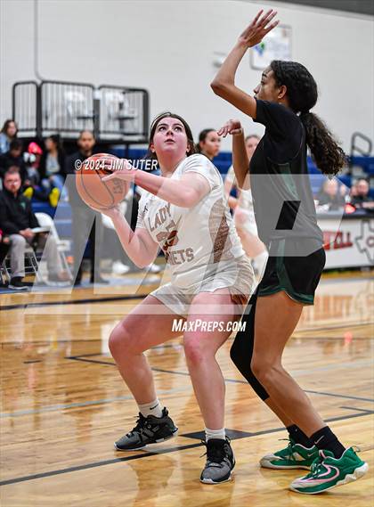 Thumbnail 3 in Caldwell vs Taylor photogallery.