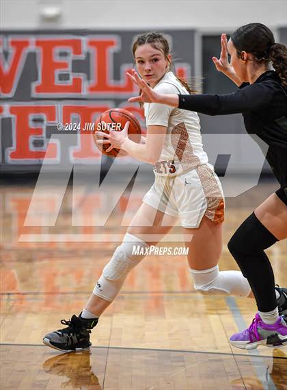 Thumbnail 2 in Caldwell vs Taylor photogallery.