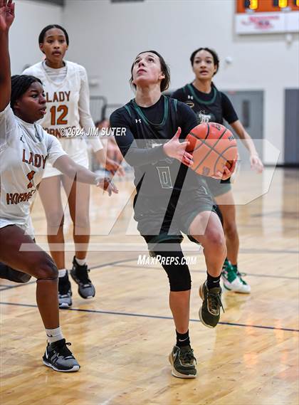 Thumbnail 3 in Caldwell vs Taylor photogallery.