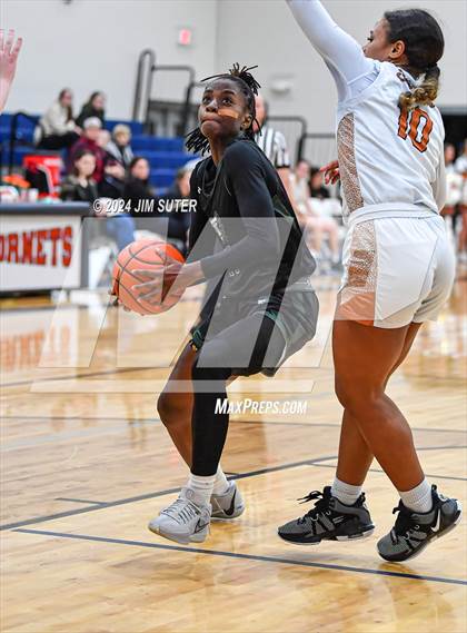 Thumbnail 2 in Caldwell vs Taylor photogallery.