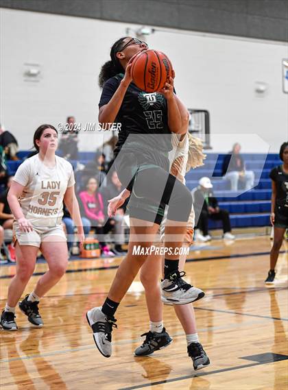 Thumbnail 3 in Caldwell vs Taylor photogallery.