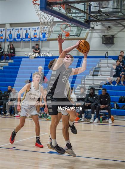 Thumbnail 2 in Servite vs. Peninsula photogallery.