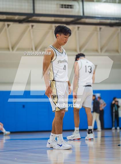 Thumbnail 1 in Servite vs. Peninsula photogallery.