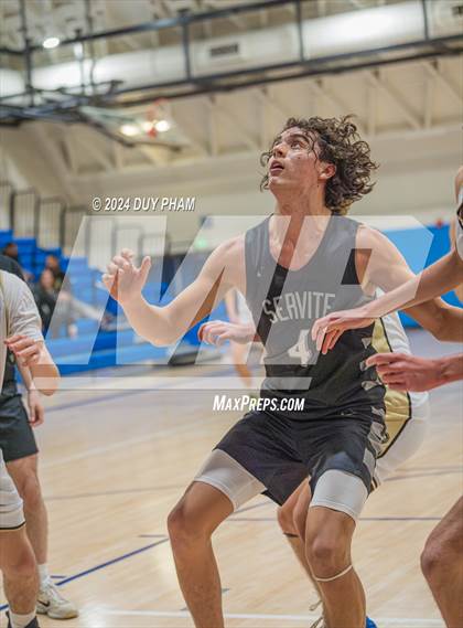 Thumbnail 2 in Servite vs. Peninsula photogallery.