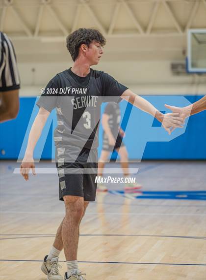 Thumbnail 3 in Servite vs. Peninsula photogallery.