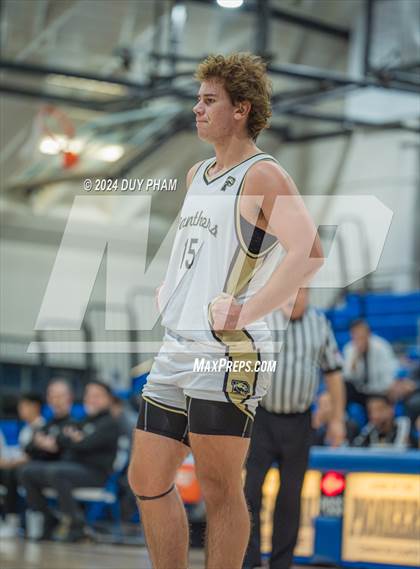 Thumbnail 1 in Servite vs. Peninsula photogallery.