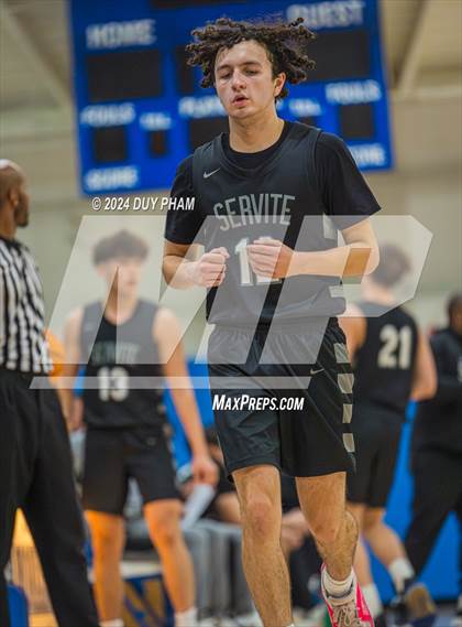 Thumbnail 2 in Servite vs. Peninsula photogallery.