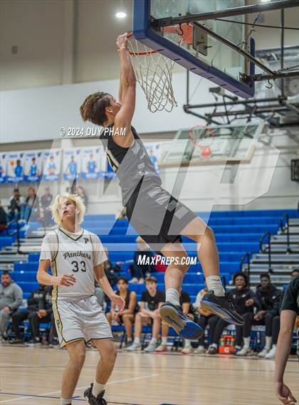 Thumbnail 1 in Servite vs. Peninsula photogallery.