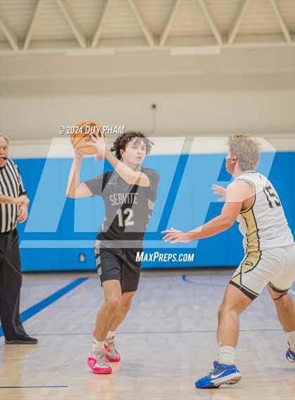 Thumbnail 3 in Servite vs. Peninsula photogallery.