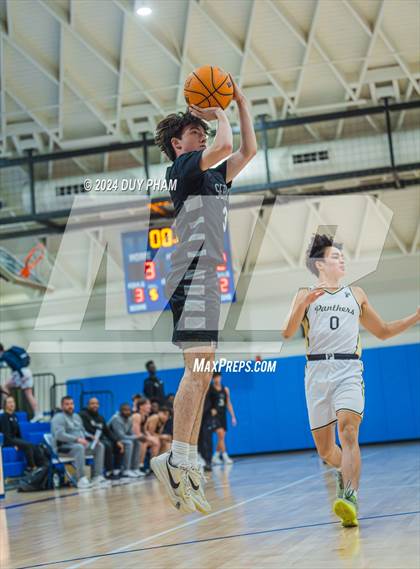 Thumbnail 2 in Servite vs. Peninsula photogallery.