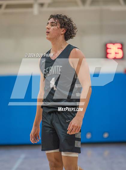Thumbnail 2 in Servite vs. Peninsula photogallery.
