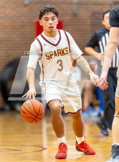 Thumbnail 2 in Sparks vs. McQueen (Nelson Electric Rail City Classic) photogallery.