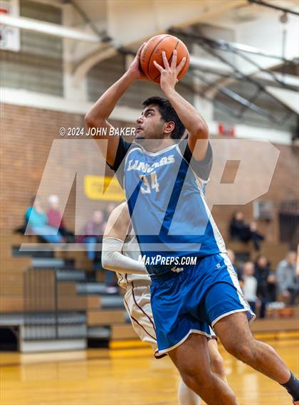 Thumbnail 3 in Sparks vs. McQueen (Nelson Electric Rail City Classic) photogallery.