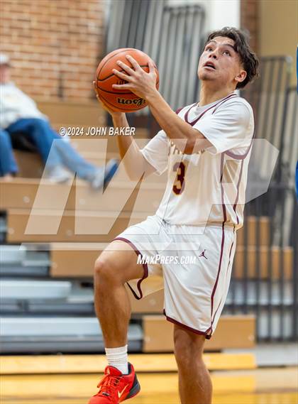 Thumbnail 2 in Sparks vs. McQueen (Nelson Electric Rail City Classic) photogallery.