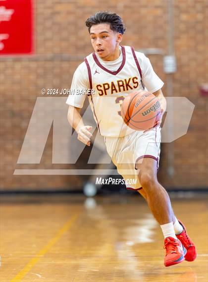 Thumbnail 2 in Sparks vs. McQueen (Nelson Electric Rail City Classic) photogallery.