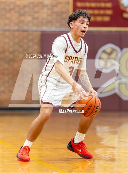 Thumbnail 2 in Sparks vs. McQueen (Nelson Electric Rail City Classic) photogallery.