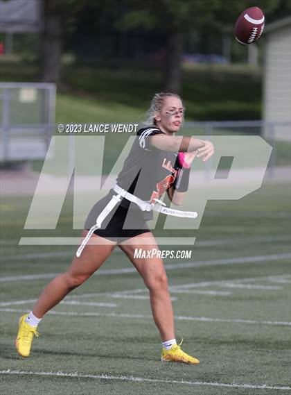 Thumbnail 2 in Lakewood vs Valor Christian photogallery.