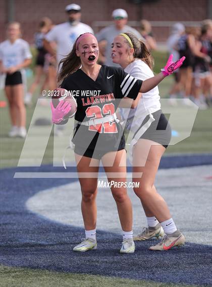 Thumbnail 3 in Lakewood vs Valor Christian photogallery.