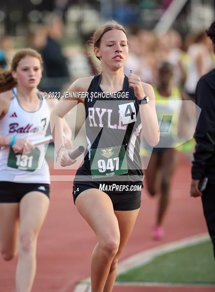 Thumbnail 2 in Brother Borgia Meet (Relays) photogallery.