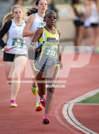 Thumbnail 1 in Brother Borgia Meet (Relays) photogallery.