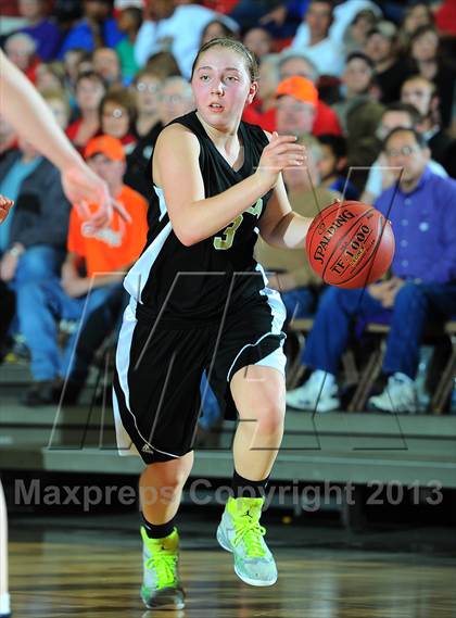Thumbnail 2 in McPherson vs. Paola (KSHSAA State 4A Semifinal) photogallery.