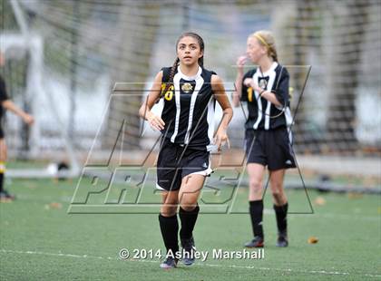 Thumbnail 3 in McKee Vo-Tech vs Beacon (PSAL A Division Quarterfinal) photogallery.