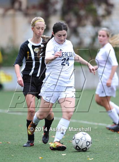 Thumbnail 3 in McKee Vo-Tech vs Beacon (PSAL A Division Quarterfinal) photogallery.