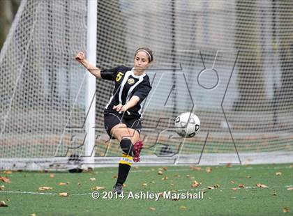 Thumbnail 2 in McKee Vo-Tech vs Beacon (PSAL A Division Quarterfinal) photogallery.